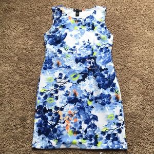 Floral shift dress